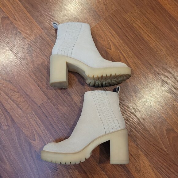 Dolce Vita "Celia" Beige Platform Lug Sole Ankle Boots 6.5M Leather Upper - Picture 10 of 12